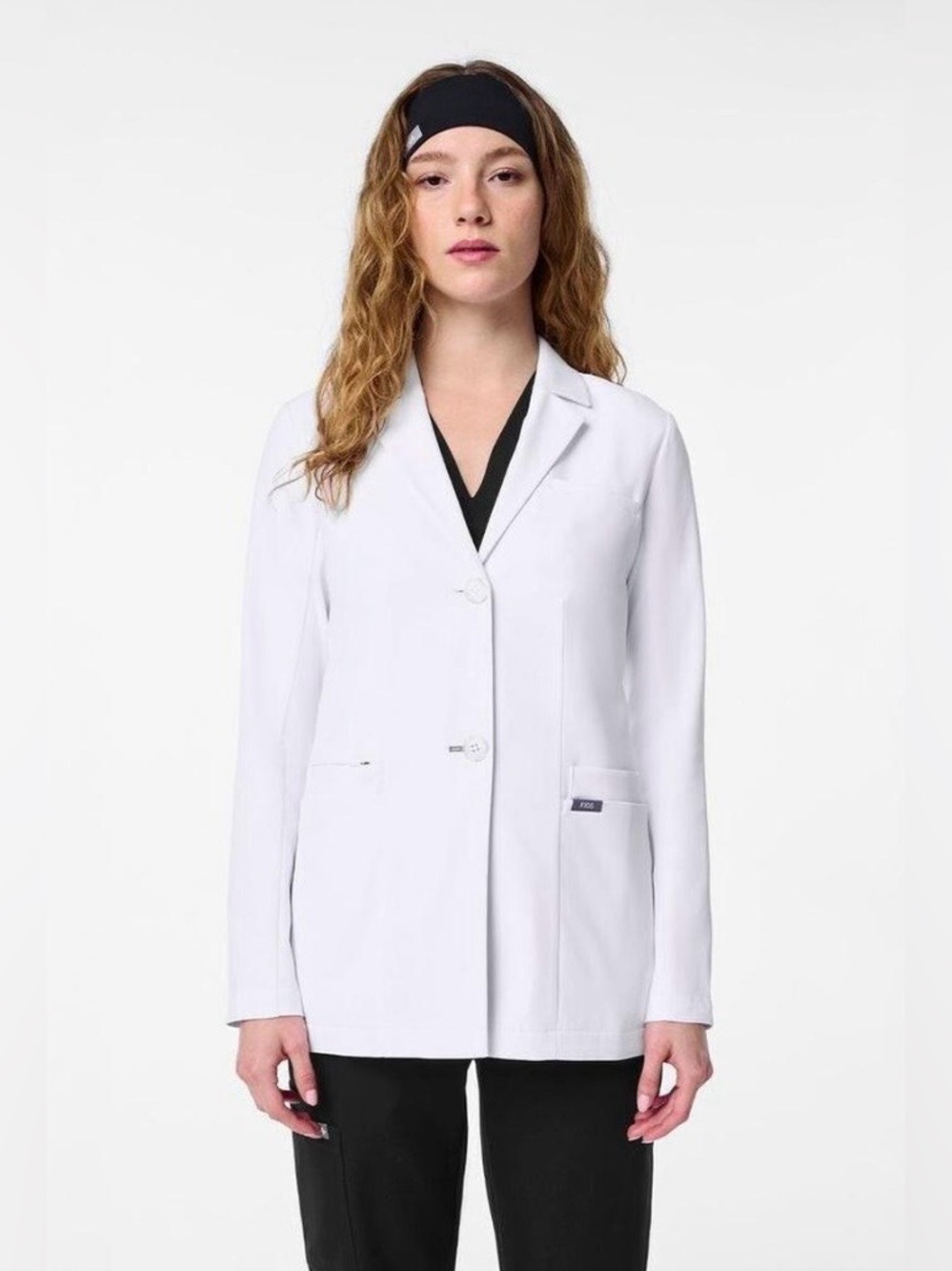Figs Women's White Notch-Lapel Medical Blazer